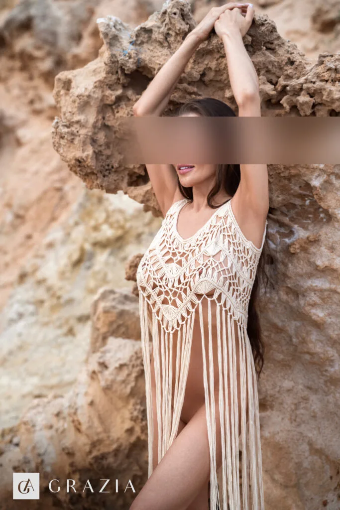 Elena - Foto 9