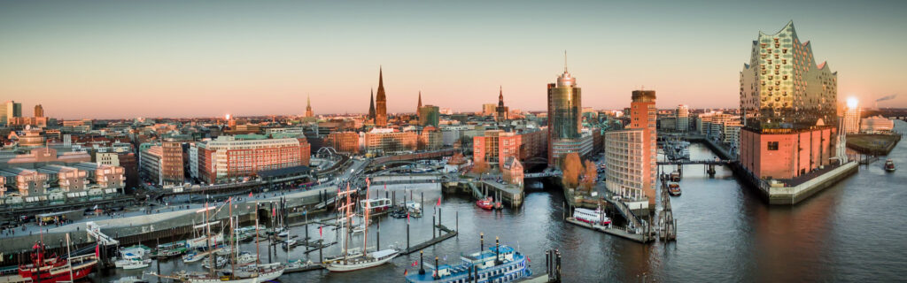 High Class Escort Hamburg - City Guide durch die Hafenstadt Grazia Agency I International High Class Escort Service