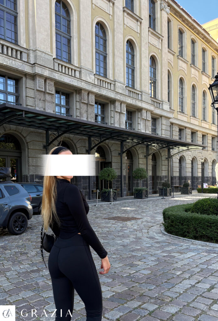 26DDDBD6 CC58 4FC1 A864 891B6F663AA8