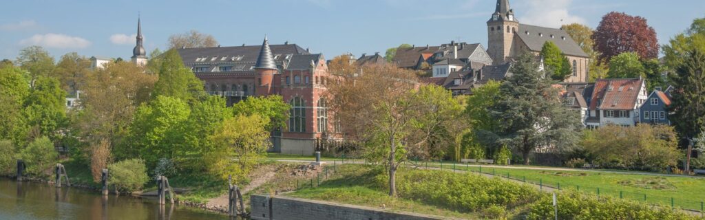High Class Escort Essen - Stilvoller Cityguide für unvergessliche Erlebnisse Grazia Agentur I Internationaler High Class Escort Service